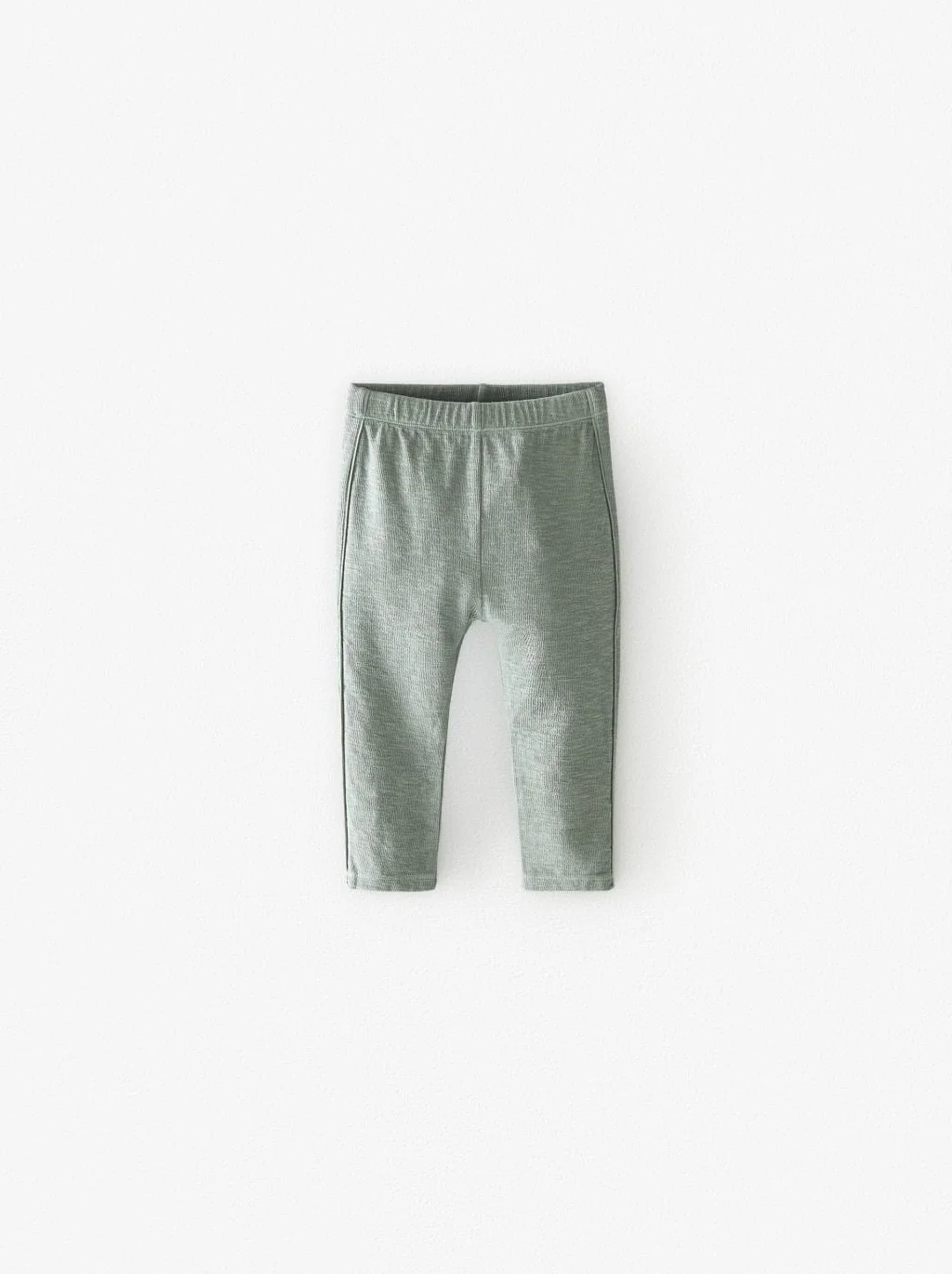 Kidsfashion_mamablogger_aardetinten_peuterkleding_voorjaar_2020_kinderkleding_mamablogger_