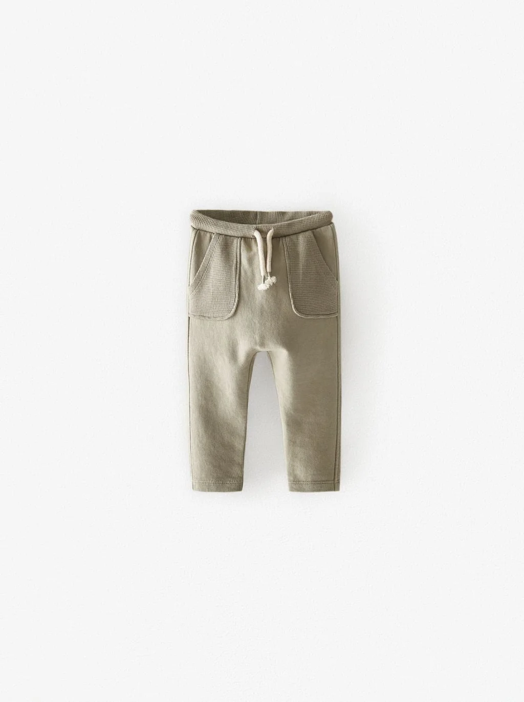 Kidsfashion_mamablogger_aardetinten_peuterkleding_voorjaar_2020_kinderkleding_mamablogger_