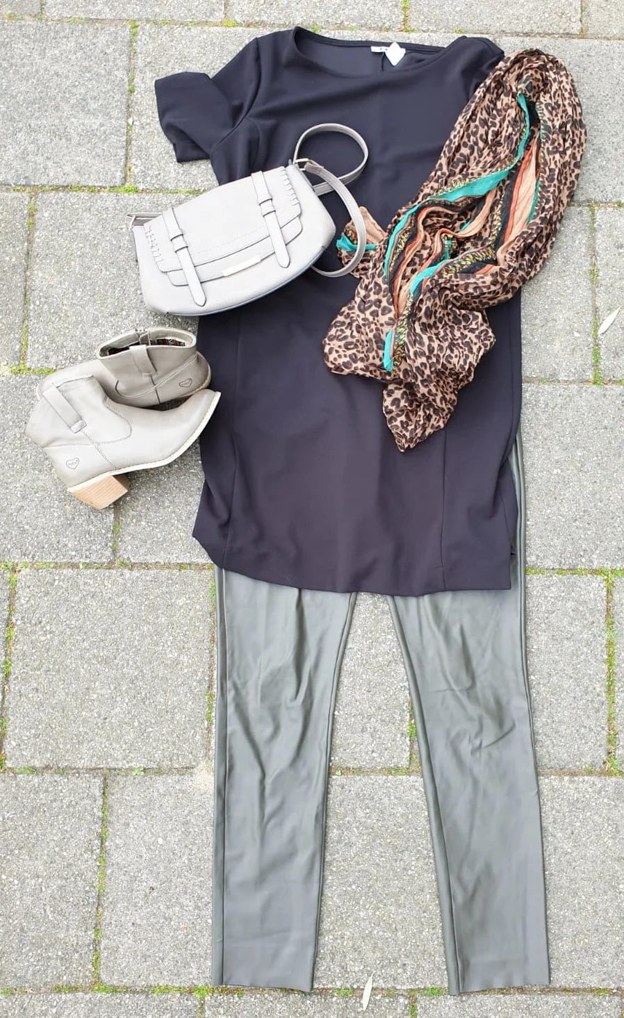 Kringloop_outfit_budget_mamablogger_moms outfits_