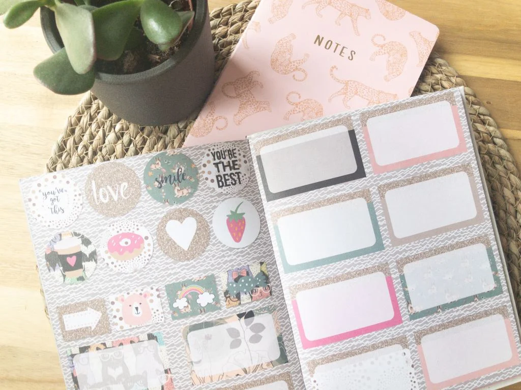 Action_bulletjournal_planner_stickers_scrapbooking_boeken_planner_mamablogger_