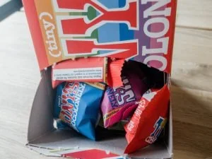 traktaties_juffentraktatie_coronaproof_HEMA_Action_Wibra_mamablogger_