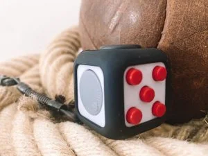 fidget_cube_speelgoed_winactie_mamablogger_