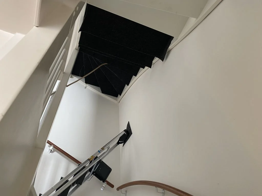diary_persoonlijk_mamablogger_uitslag coronatest_trap_bekleden_