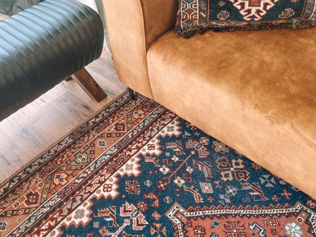 Interieur | Vintage, Perzische handgeknoopte tapijten in ons interieur