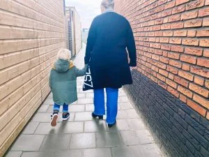 flared jeans_mamablogger_mama's outfits_Red Button_Babette_