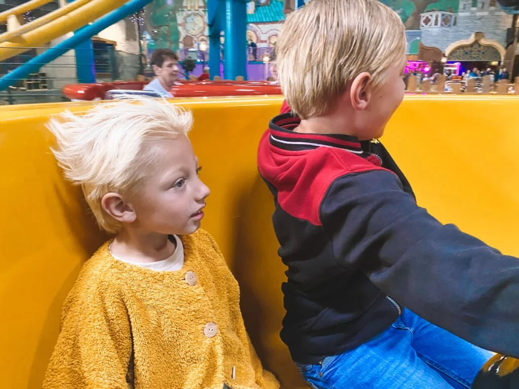 Toverland_review_dagje weg_mamablogger_attractiepark_Sevenum_