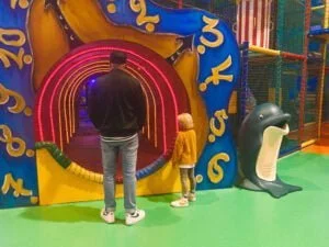 budget uitje_KidZcity_Utrecht_indoor speeltuin_mamablogger_review_