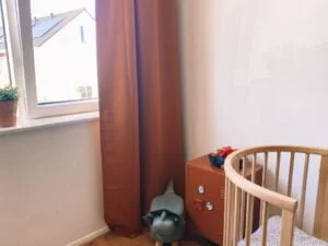 nieuwe kinderkamer_Floris_kinderkamer_mamablogger_wonen_interieur_gordijnrails_