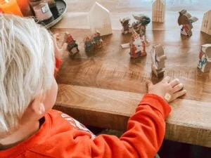 Budget_Aftellen naar Sinterklaas_2022_Xenos_Action_huisjes_Sinterklaaspoppetjes_mamablogger_
