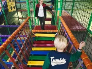 Mamablogger_Indoor Speeltuinen Test_Monkey Town Bleiswijk_review_indoor speeltuin_overdekt_verslag_
