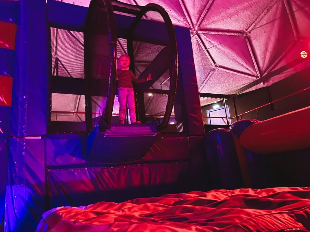 Mamablogger Indoor Speeltuinen Test_Bounce Valley_Zoetermeer_mamablogger_review_