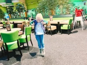 Mamablogger_Indoor Speeltuinen Test_Monkey Town Bleiswijk_review_indoor speeltuin_overdekt_verslag_