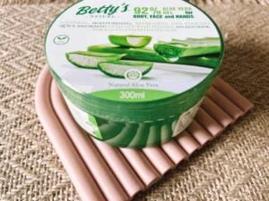 Budgettip_aloë vera_gel_Action_review_Mamablogger_Betty's