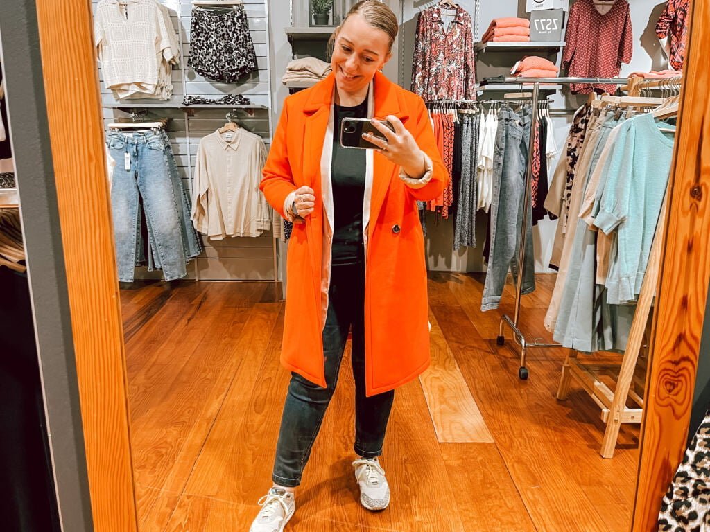 modetrends_2023_mama's outfits_mamablogger_kleding_shoppen_