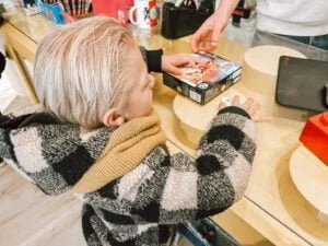 diary_persoonlijk_mamablogger_treinen_jongens_uit eten_
