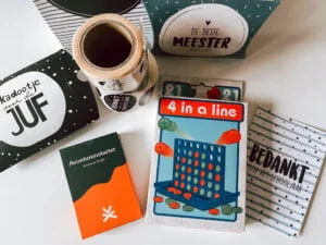 juffenbedankje_cadeau_juf_meester_mamablogger_tip_schooljaar_afscheid_origineel_Vrijbuiter_zomervakantie_