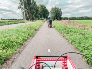 Picknick Bakfiets_dagje weg_Krimpenerwaard_Bergambacht_review_Mamablogger_gezin_