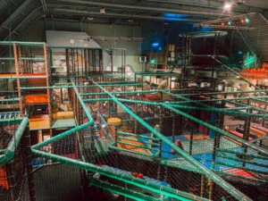 Mamablogger_Indoor_Speeltuinen_Test_Monkey Town_Gouda_review_2023_