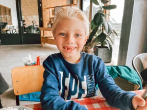 diary_persoonlijk_kinderfeestje_zwemmen_lunch_mamablogger_