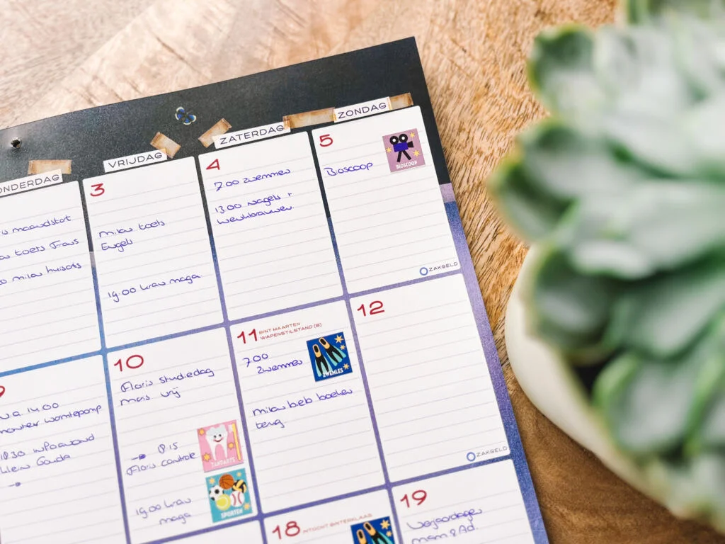 familieplanner_2024_musthave_mamablogger_familyplanner_maandplanner_
