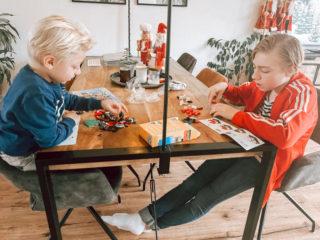 diary_persoonlijk_mamablogger_kerstvideo_kiespijn_koffiedrinken_kaarsjesavond_