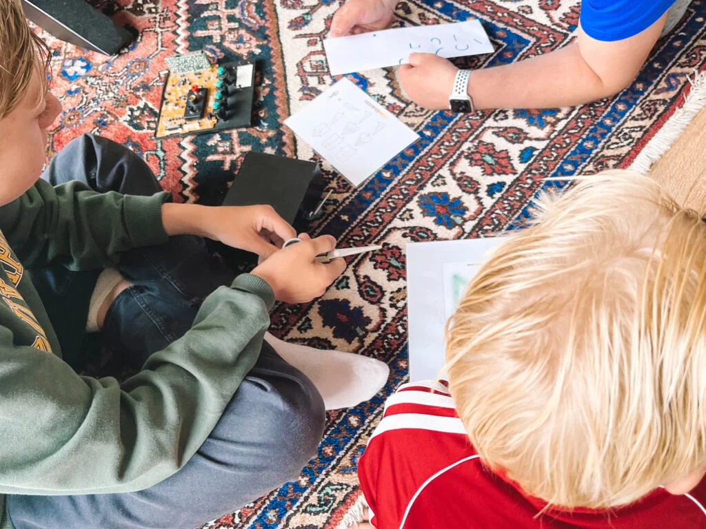 escape room thuis_escape room_codekrakers_review_Mamablogger_gezin_kinderen_activiteit_