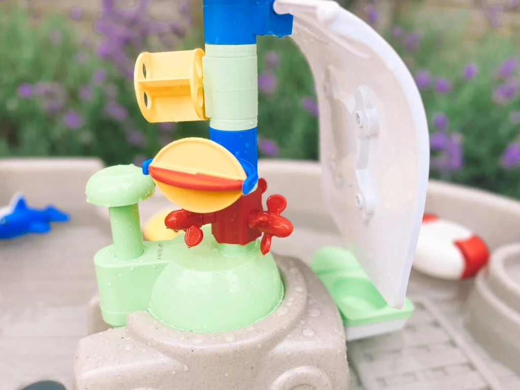 Anchors Away_piratenschip_Little Tikes_Mamablogger_zomertip_watertafel_
