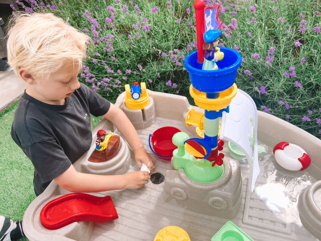 Zomertip | Anchors Away piratenschip van Little Tikes