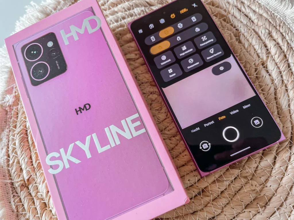 HMD Skyline_roze HDM telefoon_HDM smartphone_review_mamablogger_Gen-Z_