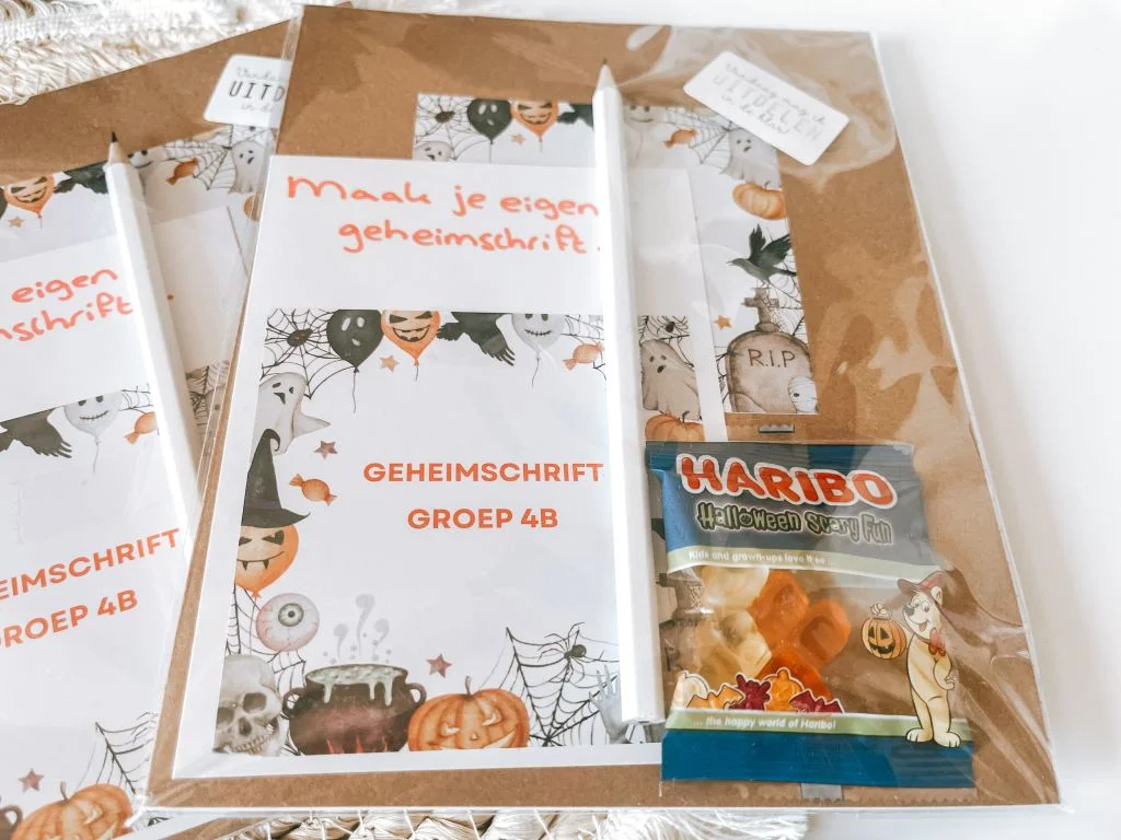 Halloween traktatie_groep 4_jongens_schrift_Birthday Boys_Mamablogger_