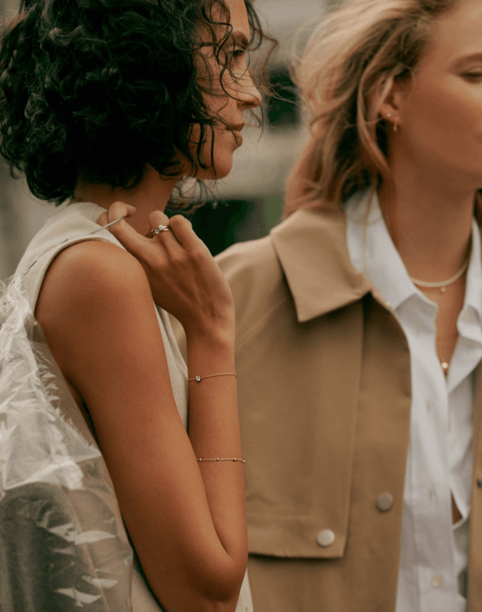Sieraden voor mama’s: stijlvol, betekenisvol en praktisch